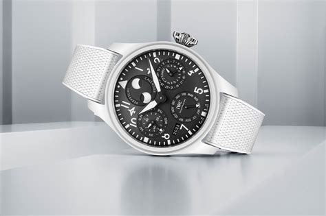 iwc top gun prezzo nuovo|iwc top gun perpetual calendar.